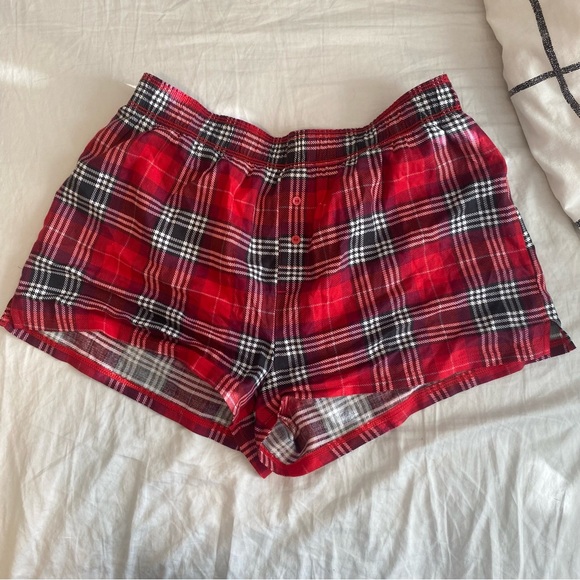 Victoria Secret Christmas PJ shorts - Picture 2 of 3